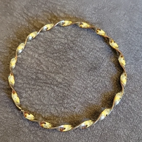 Set of Four Goldtone Bangle Bracelets - Picture 6 of 10